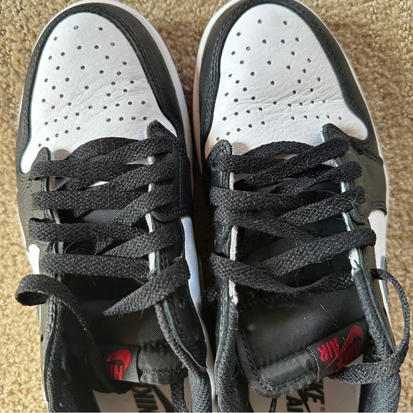 Air Jordan 1 low red and black 6.5 - Picture 9 of 10